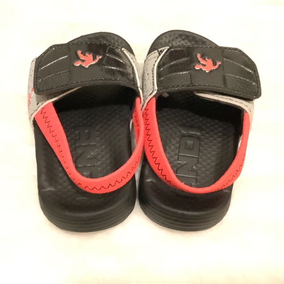 Baby Flip-Flop Sandals (Size 5-6) - Picture 8 of 14